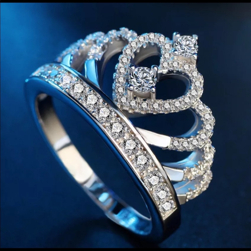 New Silver Crystal Heart  Crown Zircon Ring - Picture 3 of 4